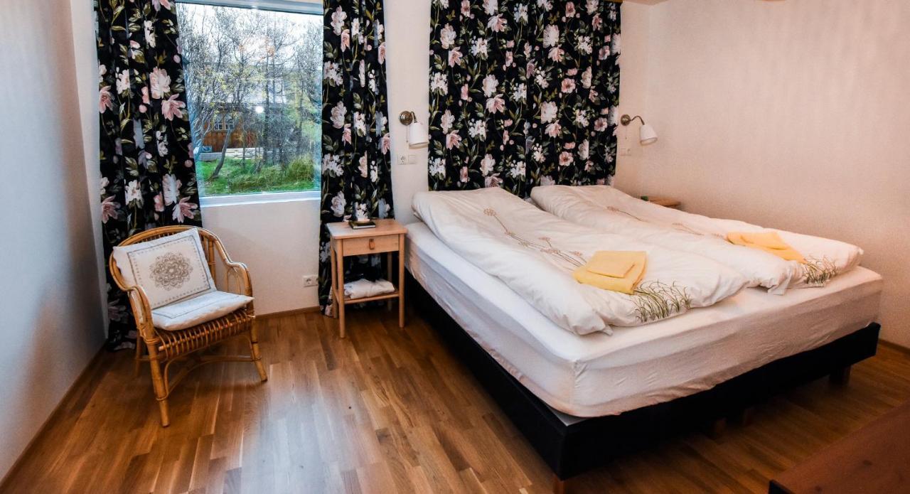 Tunfifill Guesthouse - Free Hot Tub And Sauna, Cozy And Quiet 크밤스타웅기 외부 사진