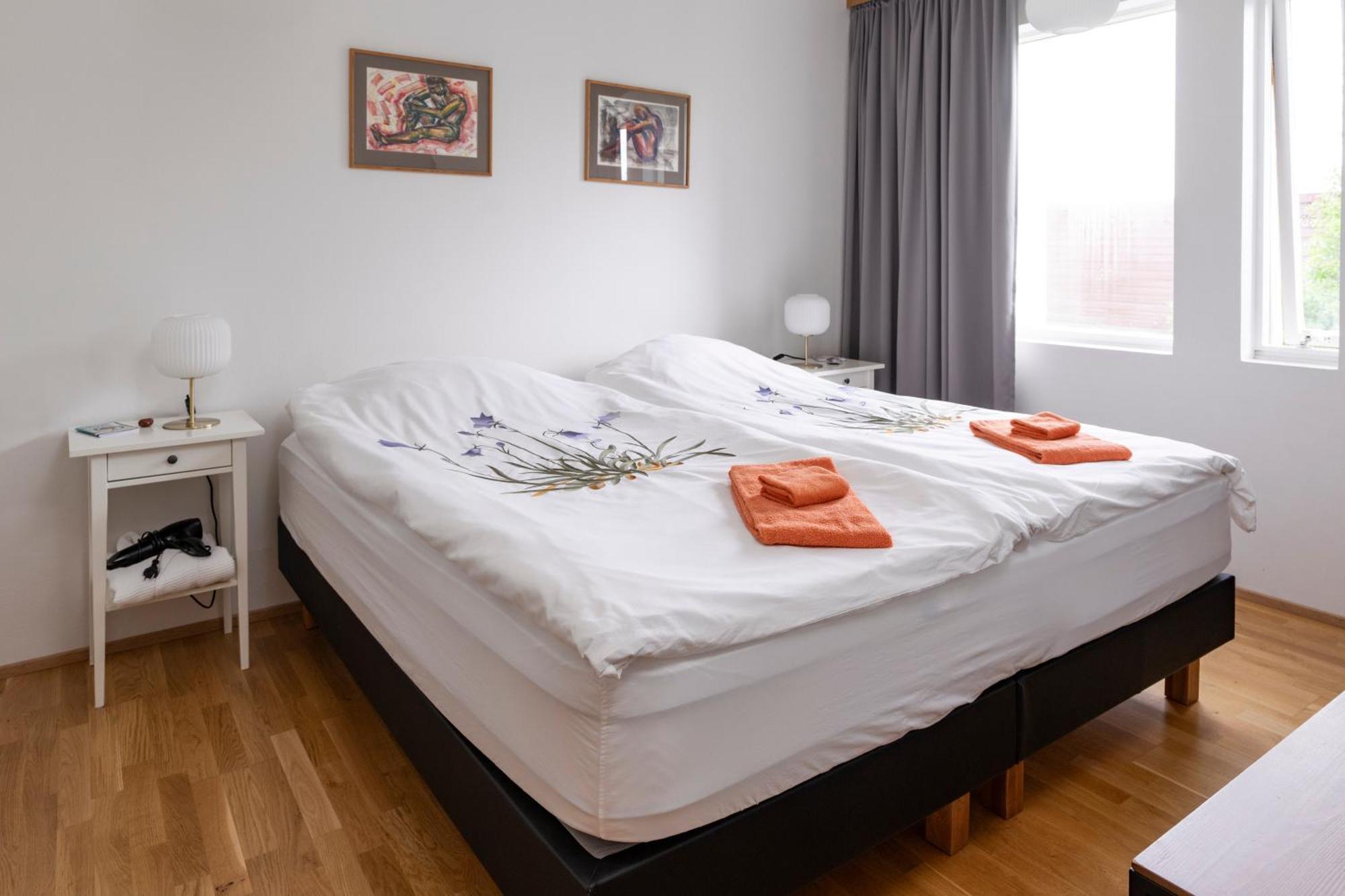 Tunfifill Guesthouse - Free Hot Tub And Sauna, Cozy And Quiet 크밤스타웅기 외부 사진