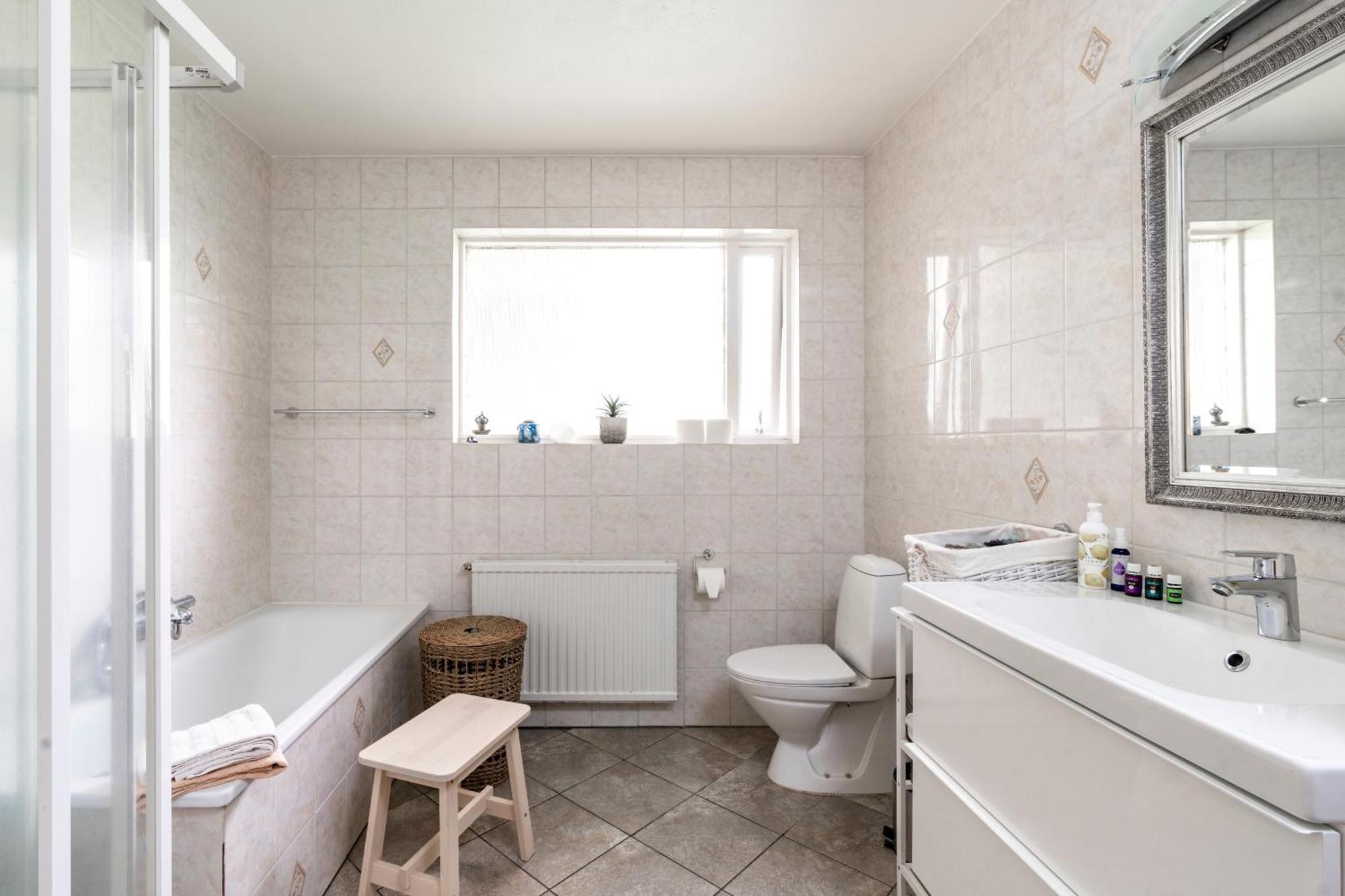 Tunfifill Guesthouse - Free Hot Tub And Sauna, Cozy And Quiet 크밤스타웅기 외부 사진